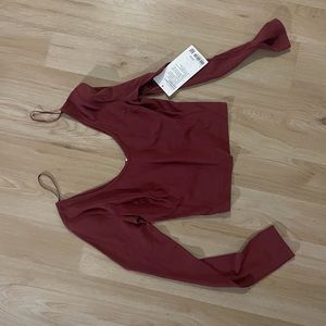 Brand new Lululemon top (burgundy)